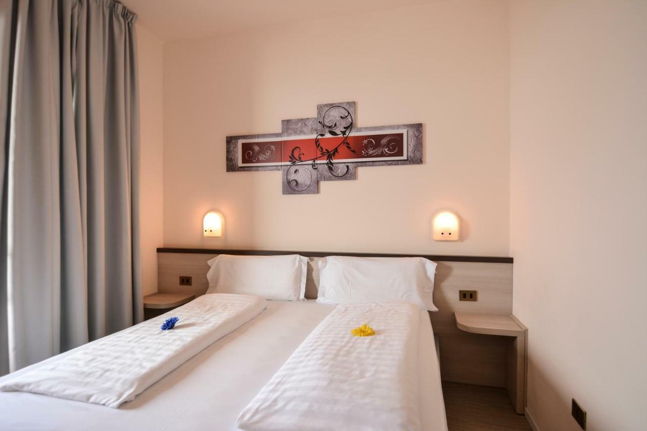 Residence Lido Hotel 马尔切西内 外观 照片