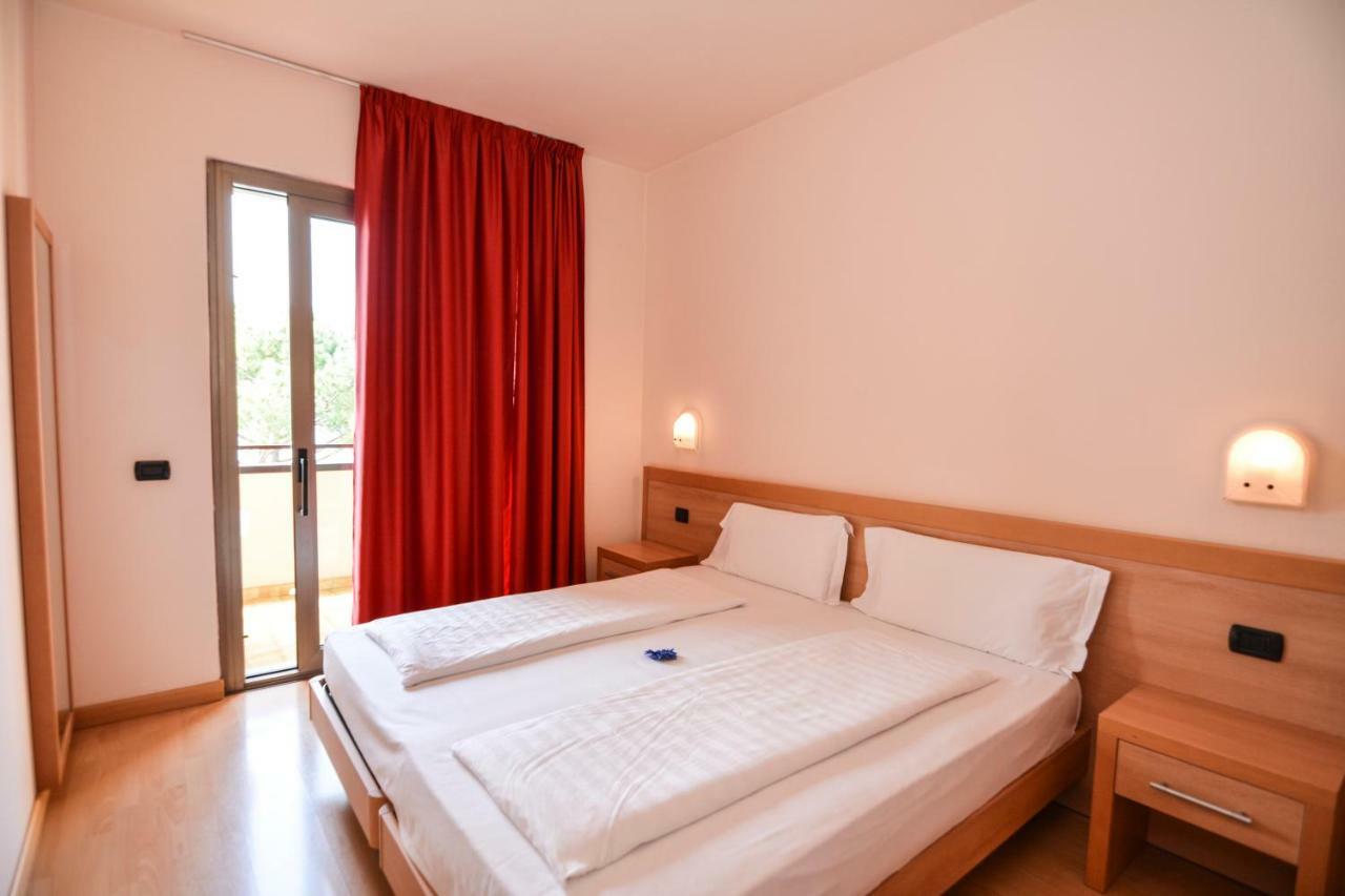 Residence Lido Hotel 马尔切西内 外观 照片